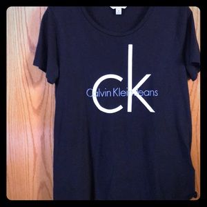 Black comfy CK T-shirt